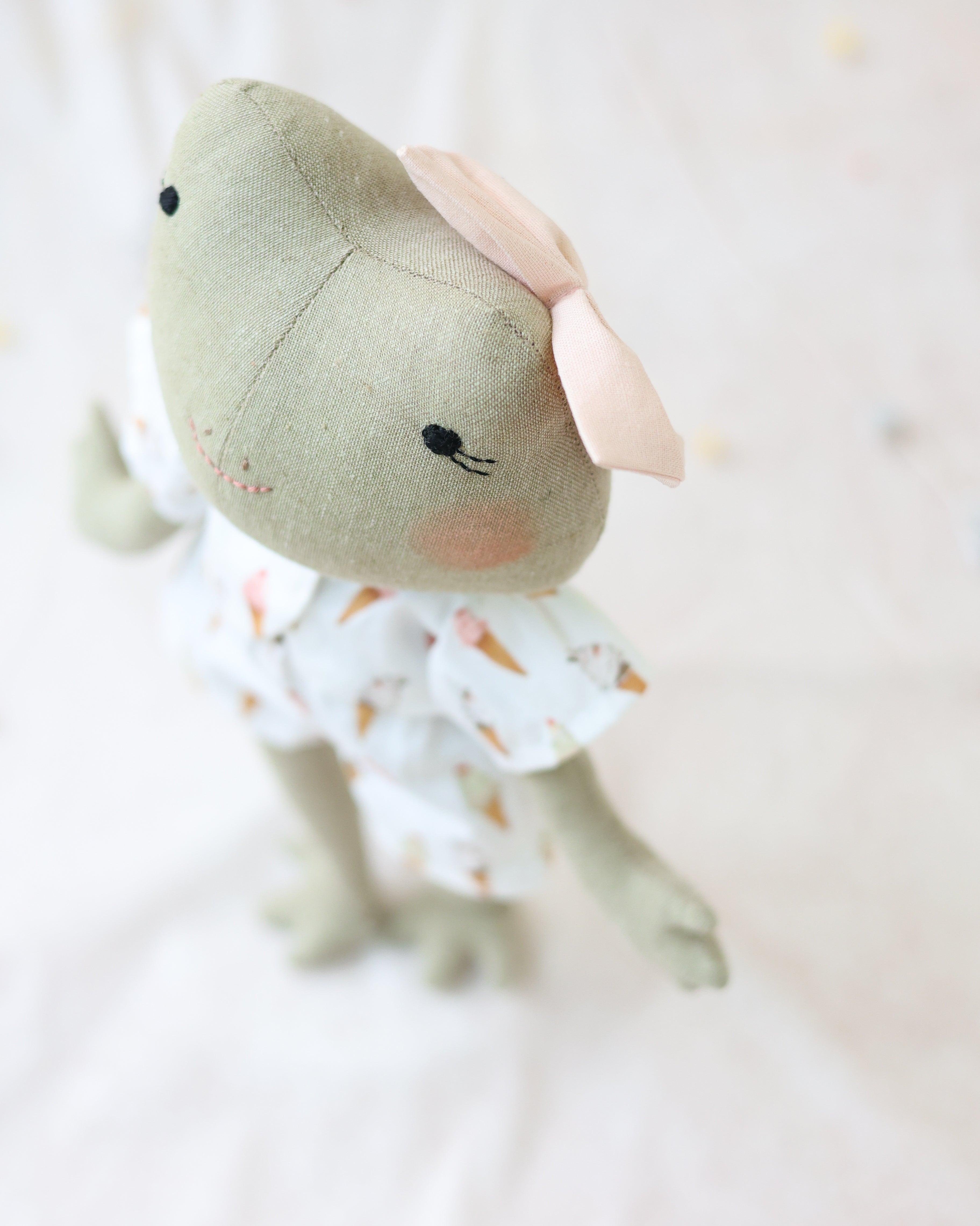 Frog Soft Toy Ice Cream Outfit