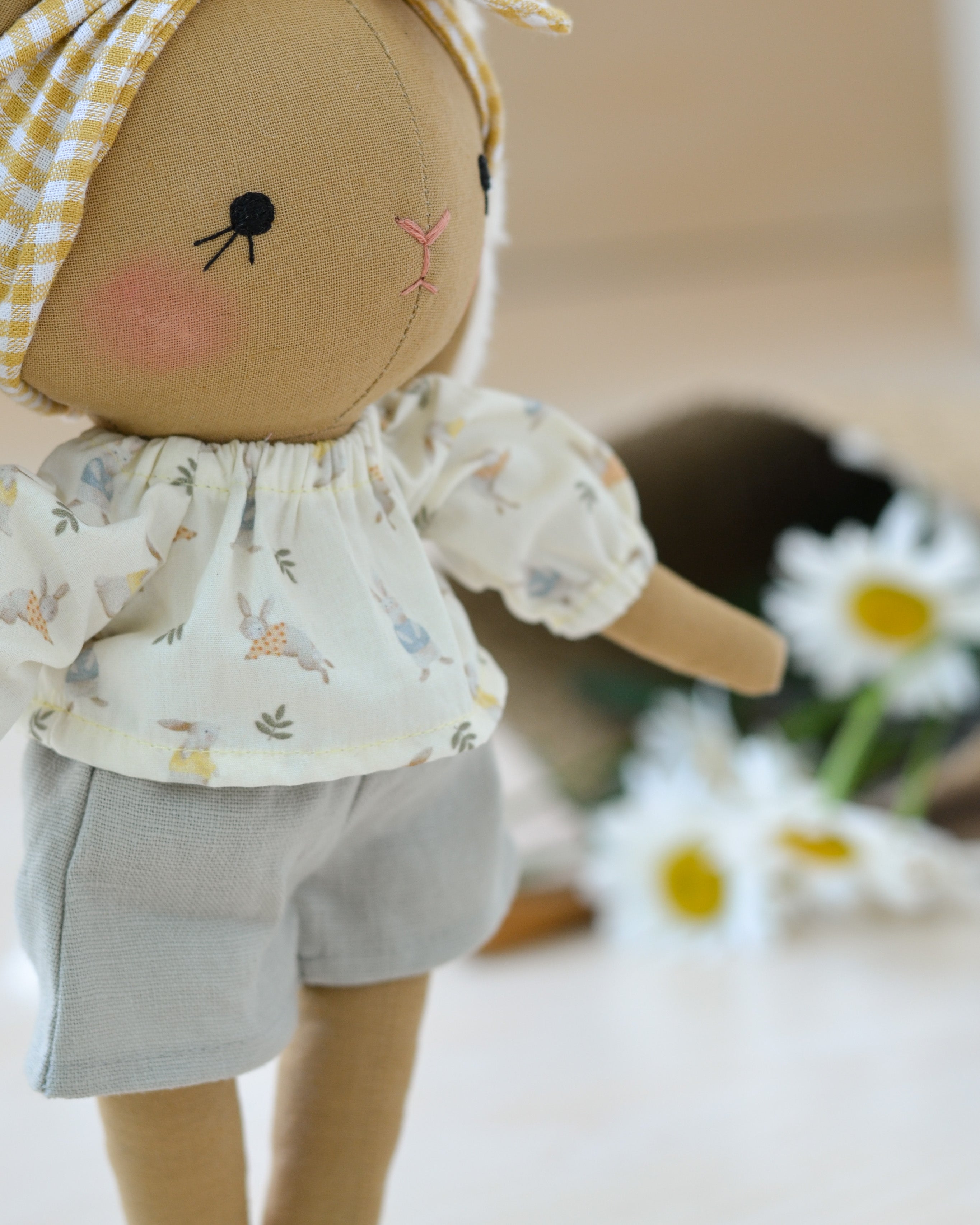 Coelho de Pelúcia Jeanne