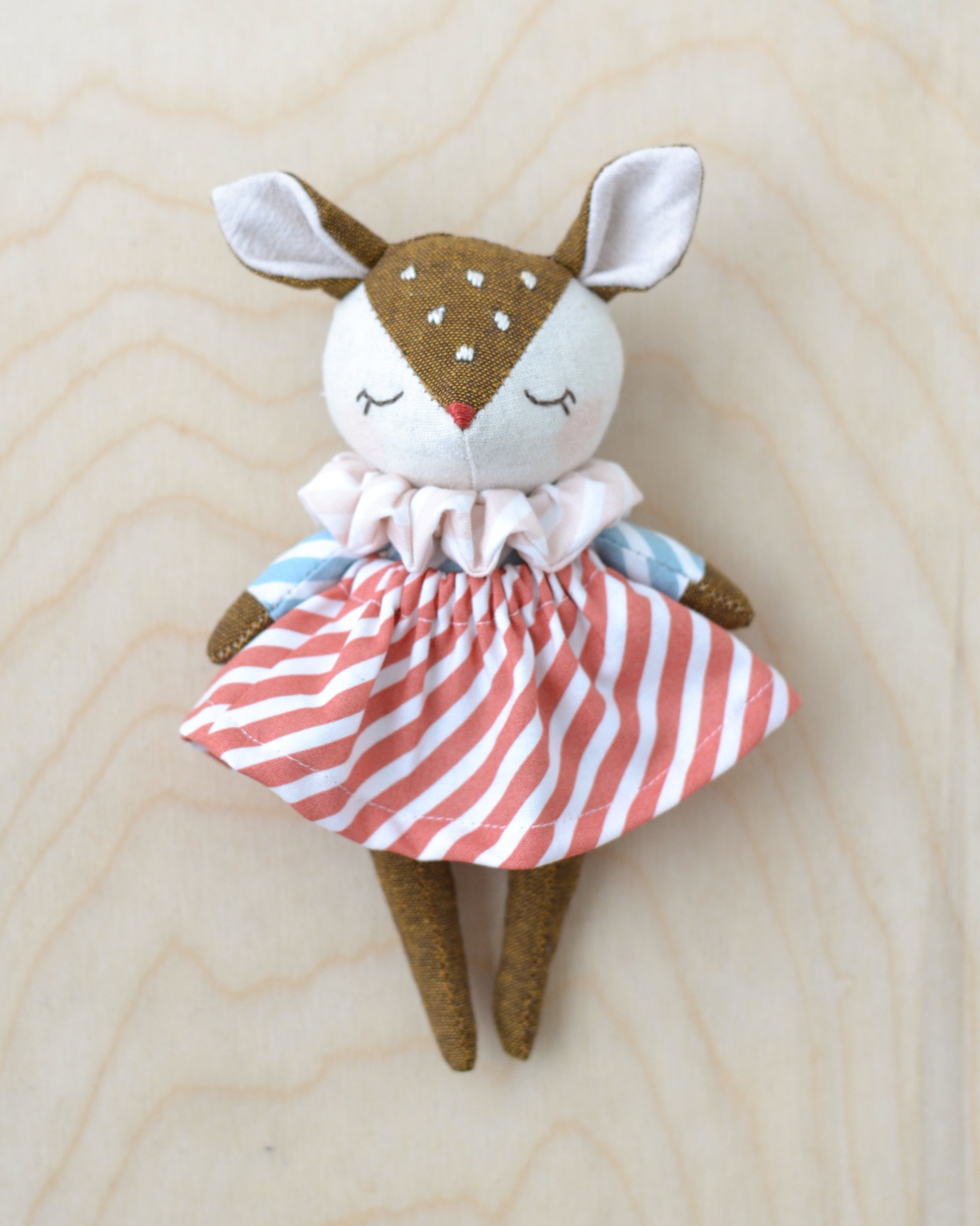 ミニフォーンドール