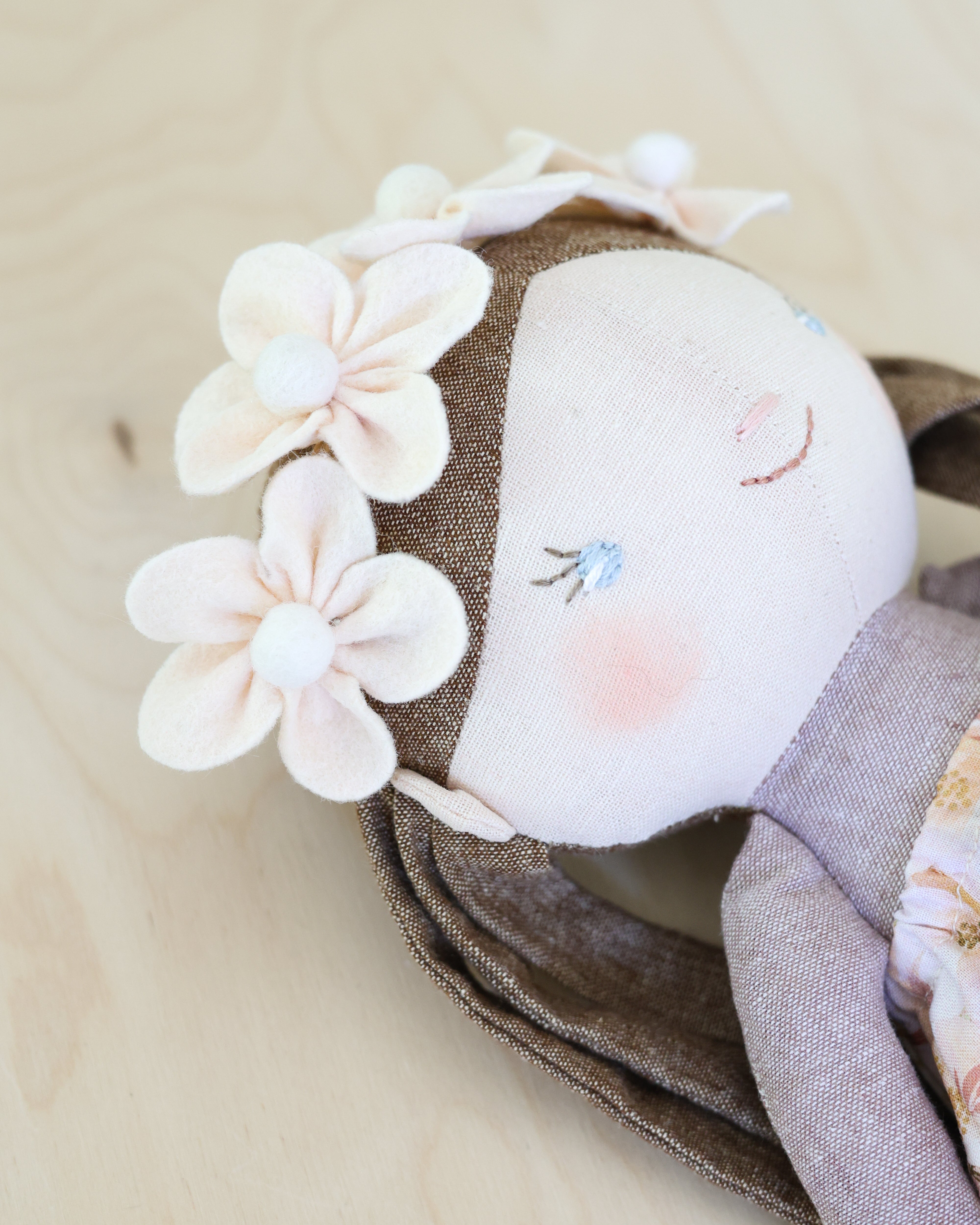 Sewing Pattern - Ruffle skirt + Flower crown