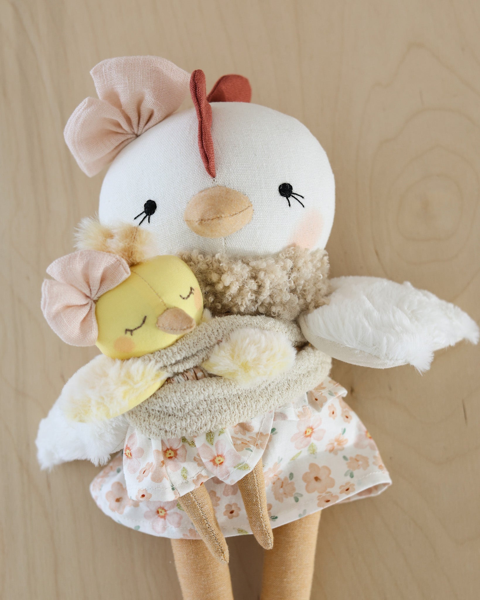 ママと赤ちゃんのチキンドールソフトトイ