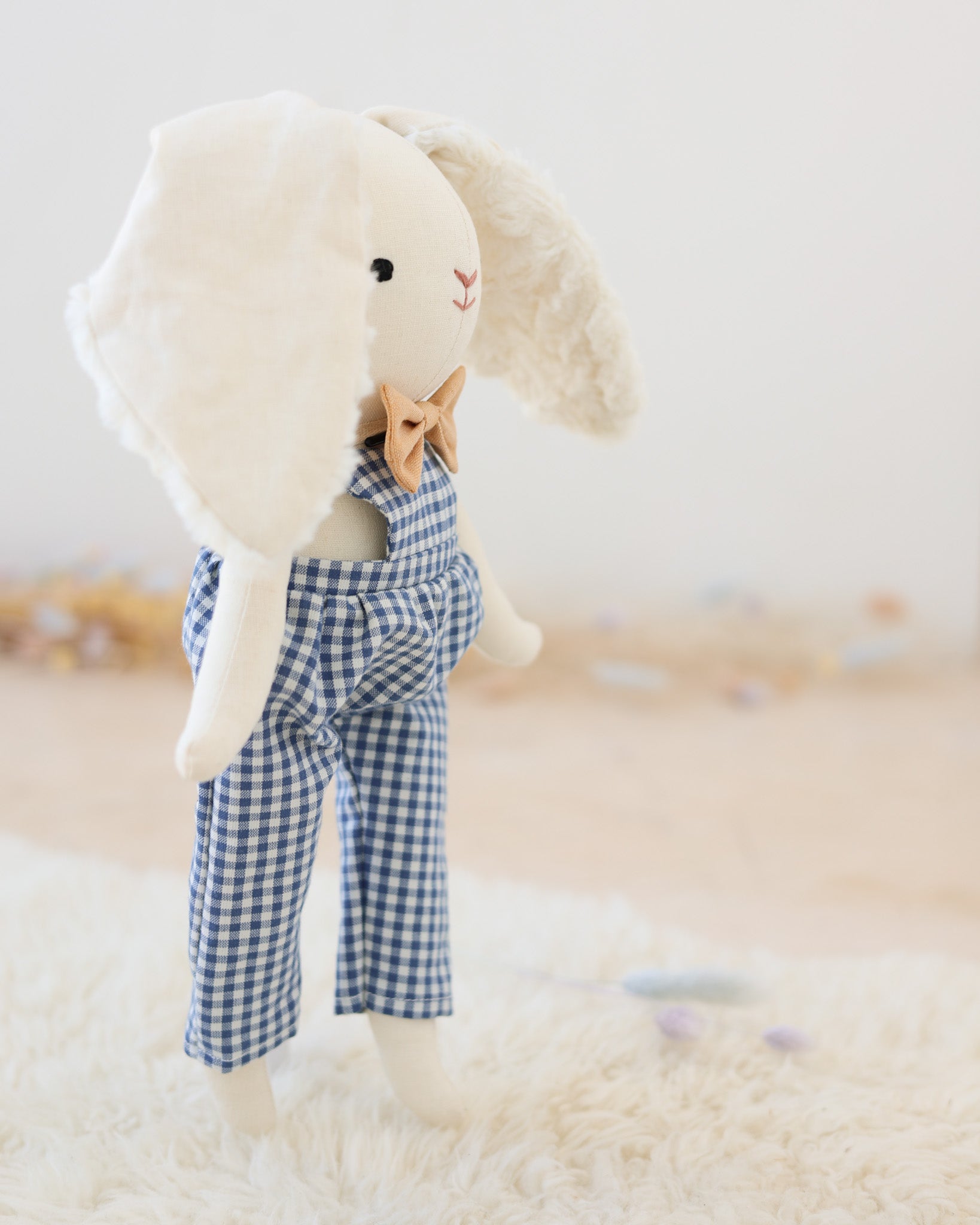 Peluche Bunny Soft Toy Jeannot mono de vichy azul