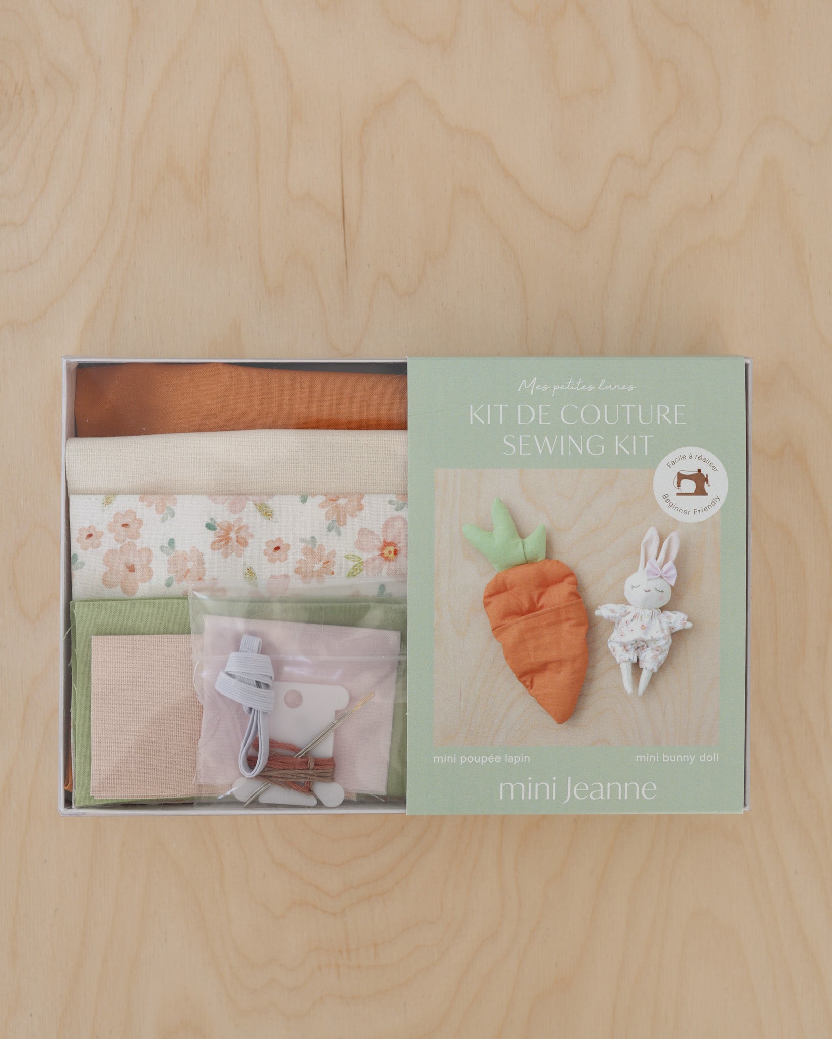 Kit de couture - Mini poupée lapin Jeanne