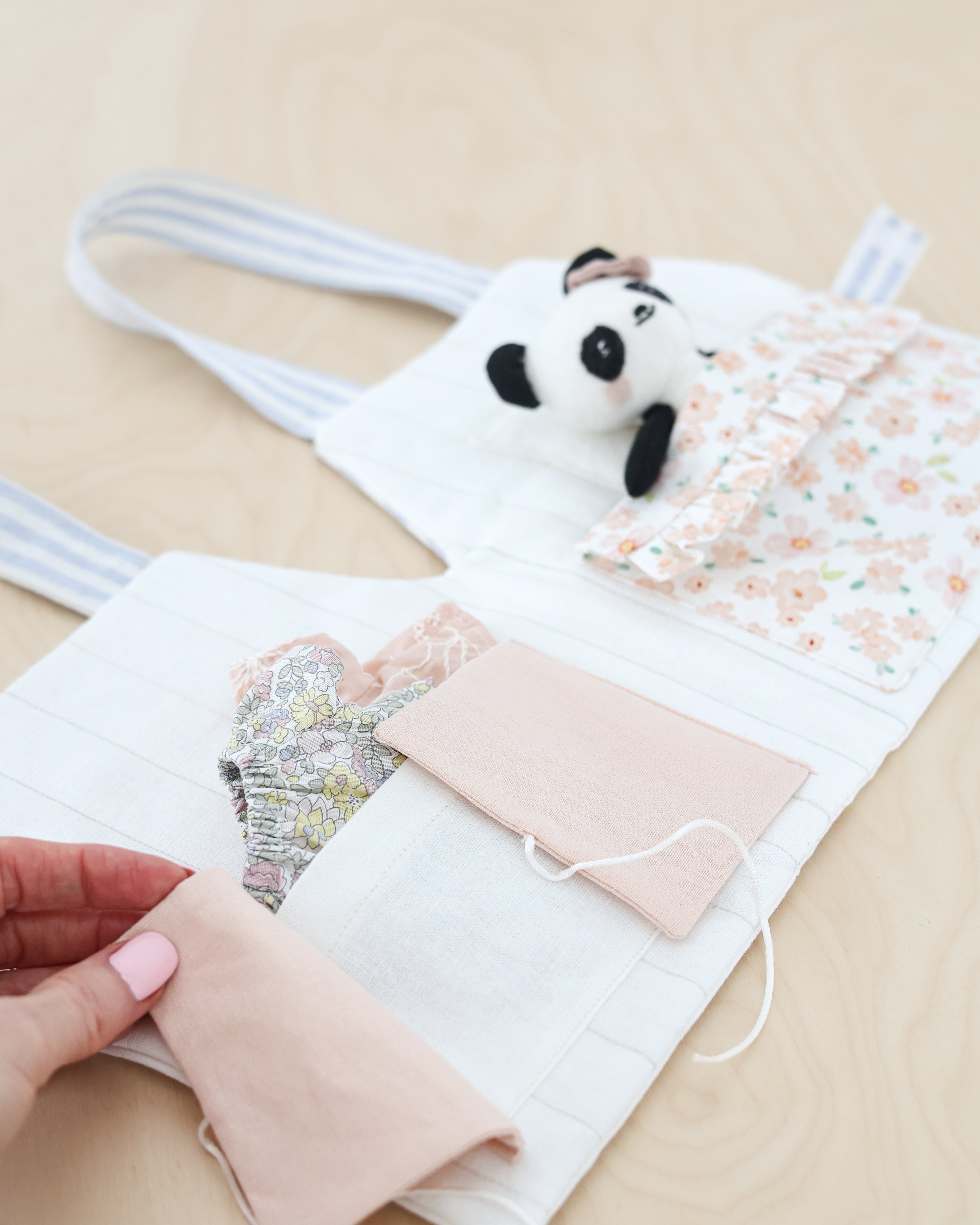 Dollhouse Play Bag Sewing Pattern – PDF Digital Download