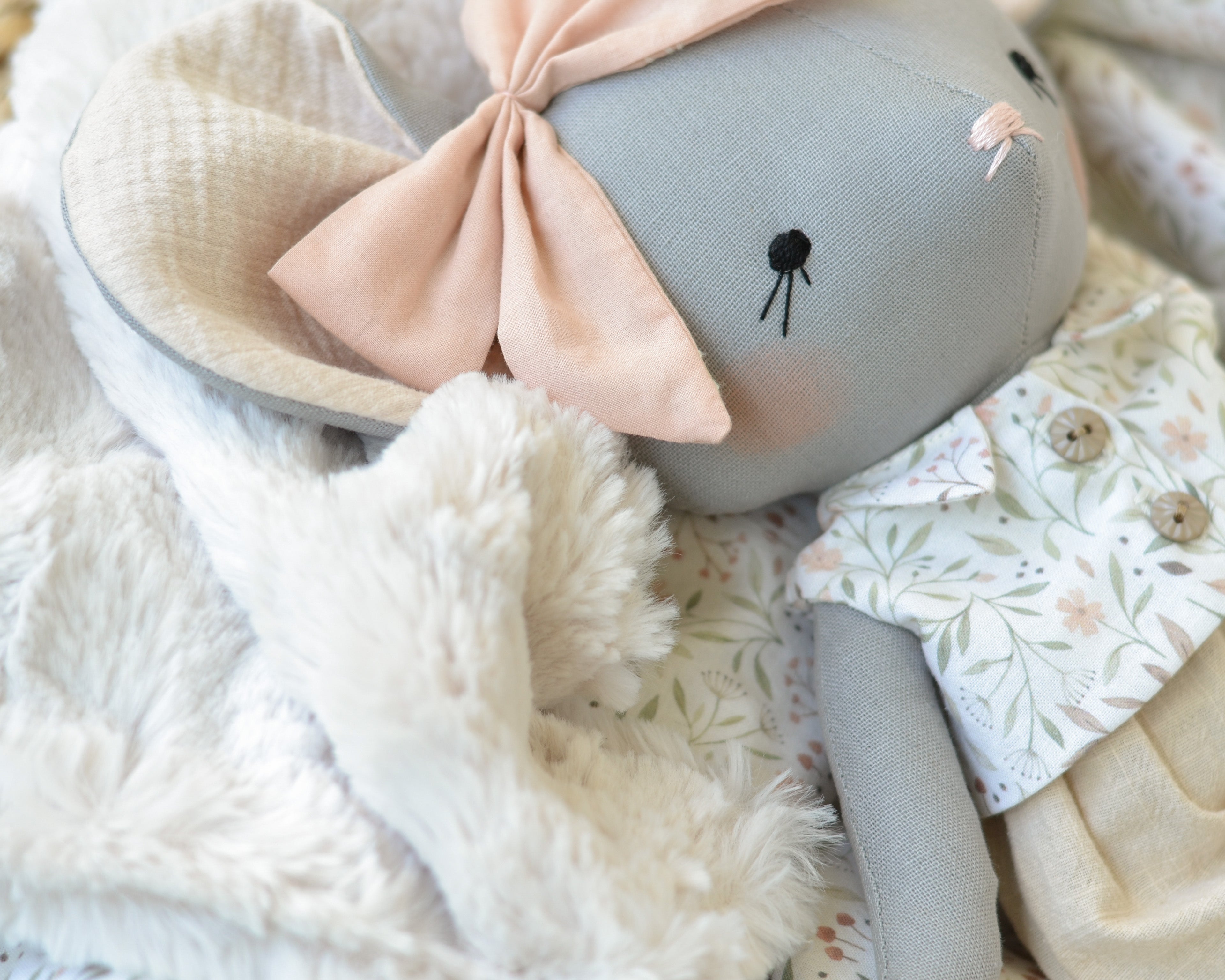 Mouse Doll and Blanket set | Floral