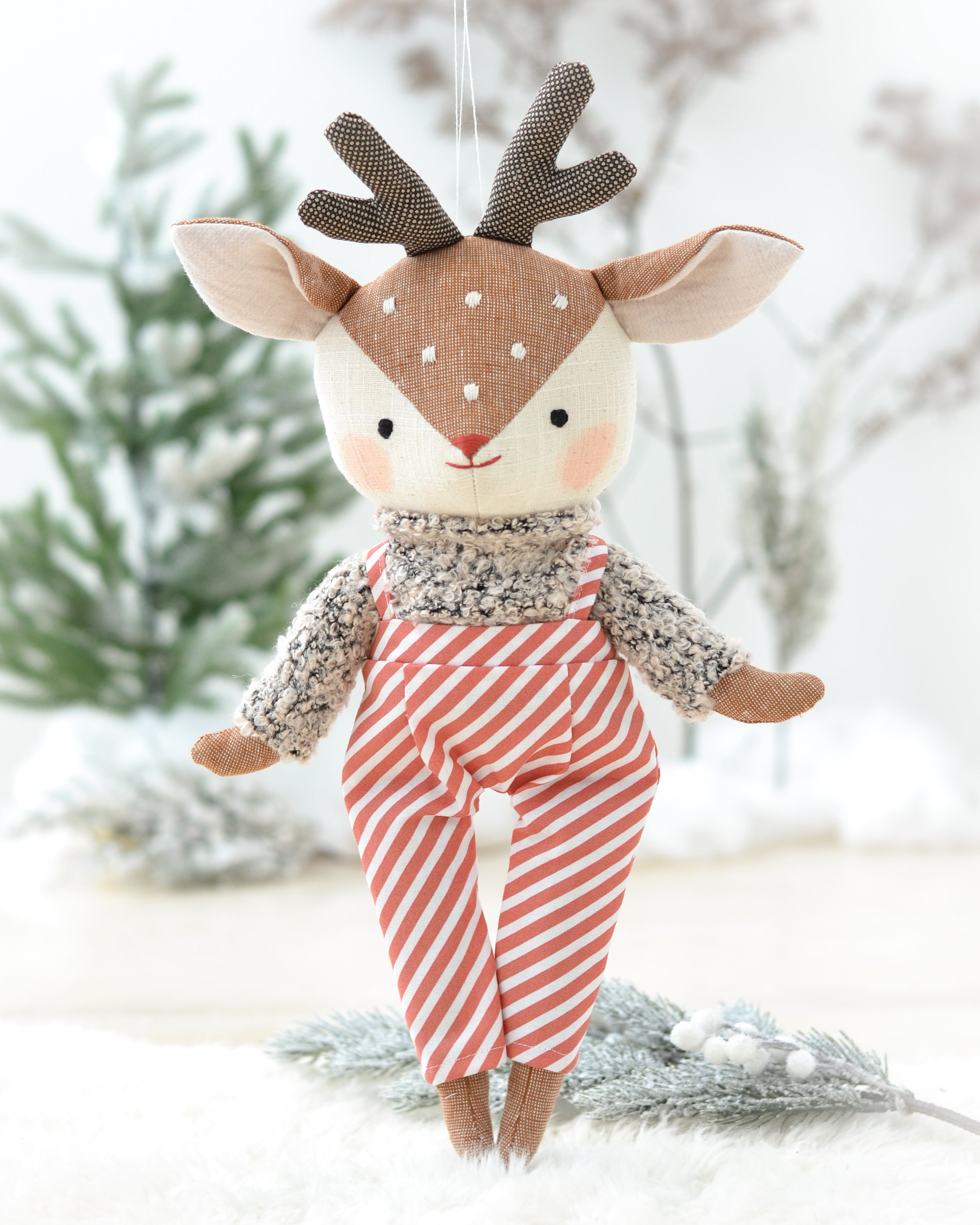 Deer soft toy Louis