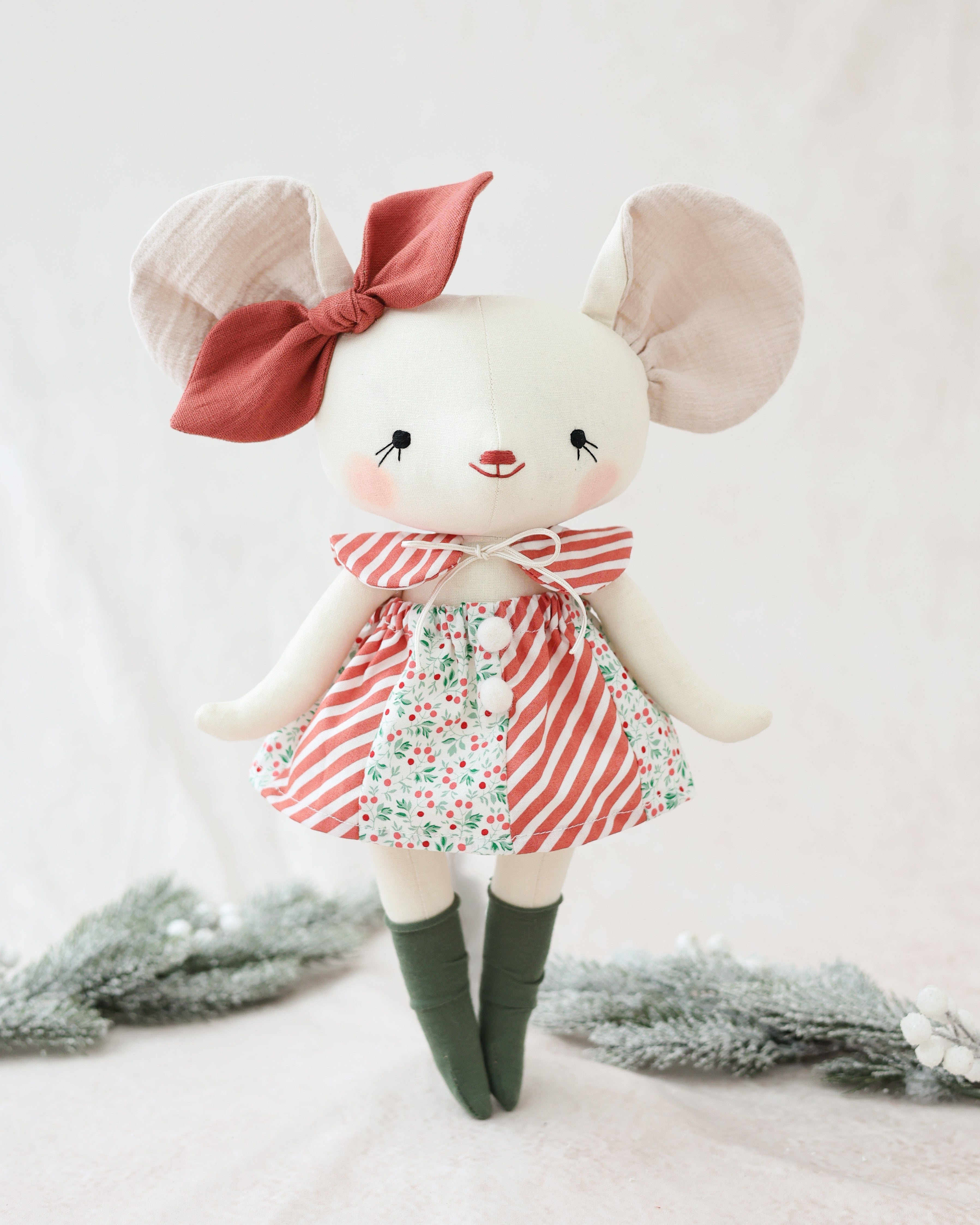 Mouse Doll Laure with Christmas Outfit