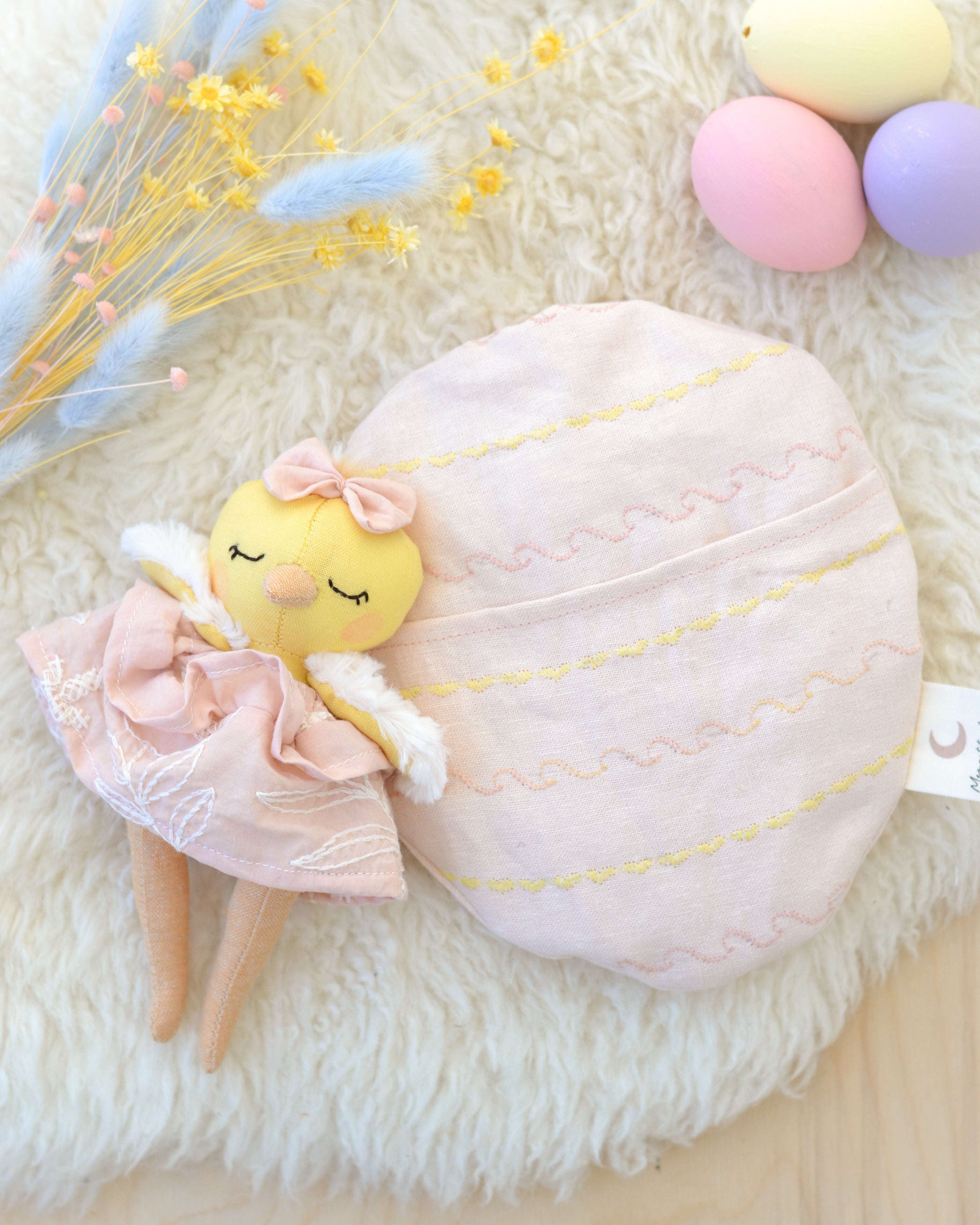 Sewing Pattern - Mini Chick doll + Easter egg bed