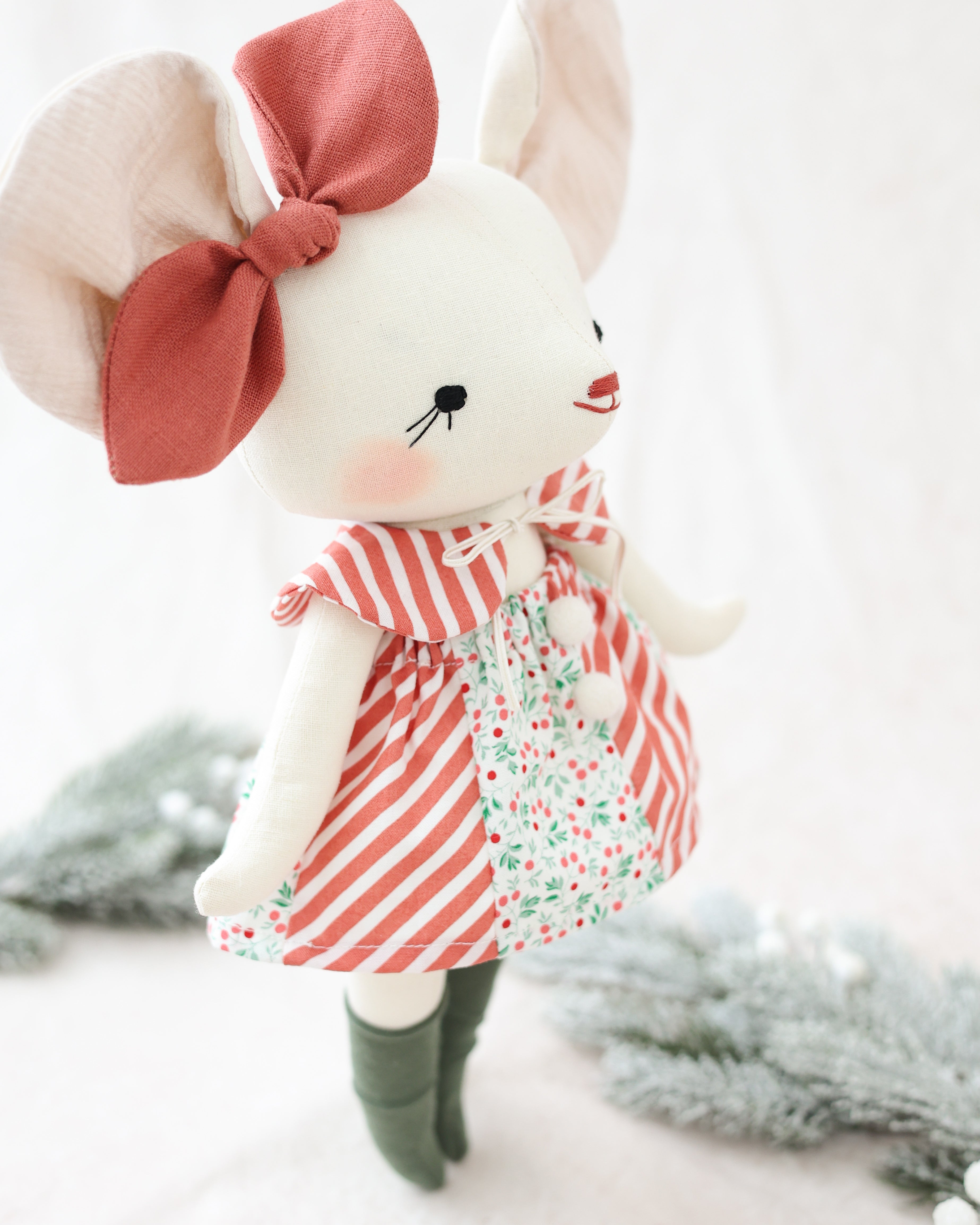 Mouse Doll Laure with Christmas Outfit