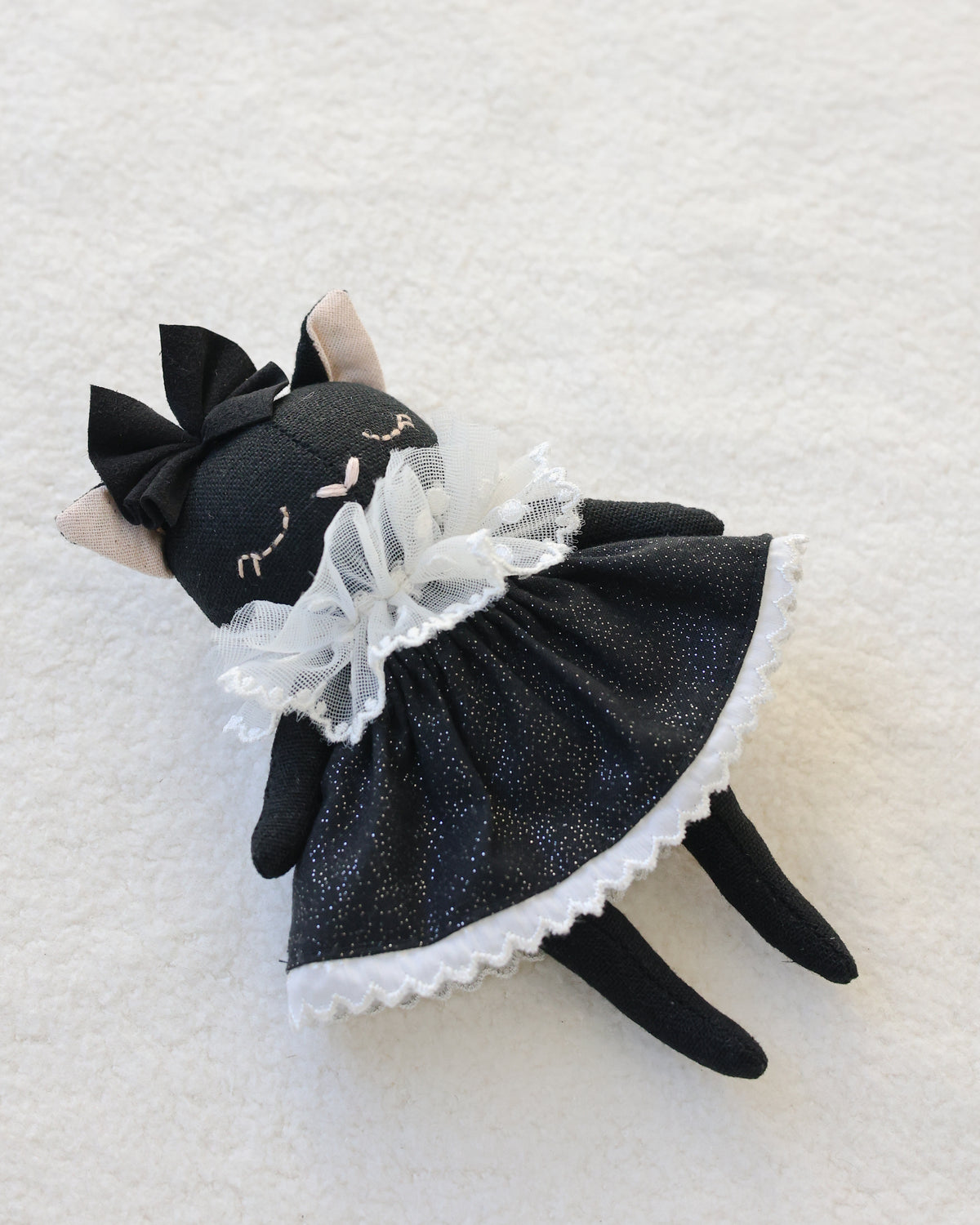 Mini Cat Doll · Black · Halloween Friends
