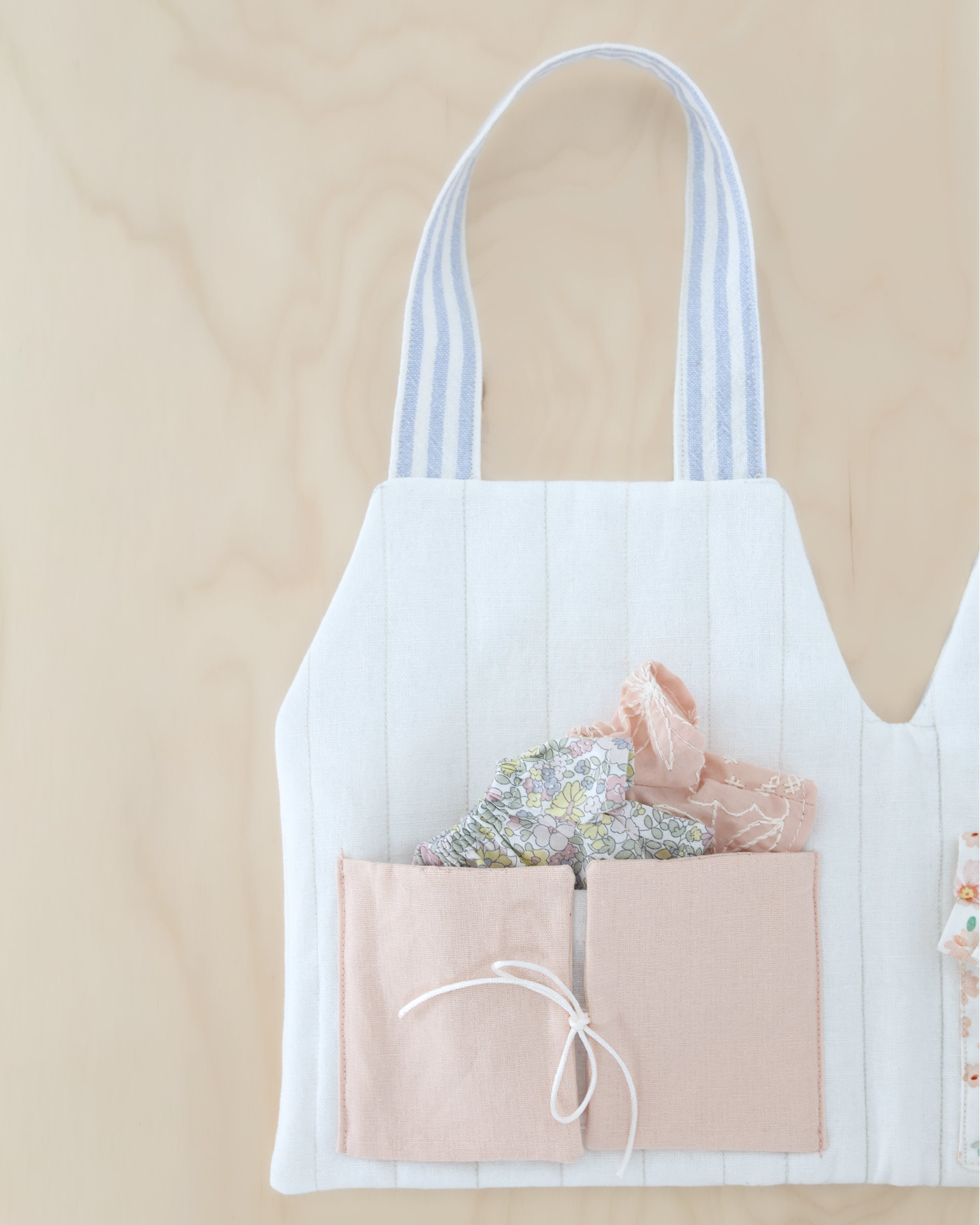 Dollhouse Play Bag Sewing Pattern – PDF Digital Download