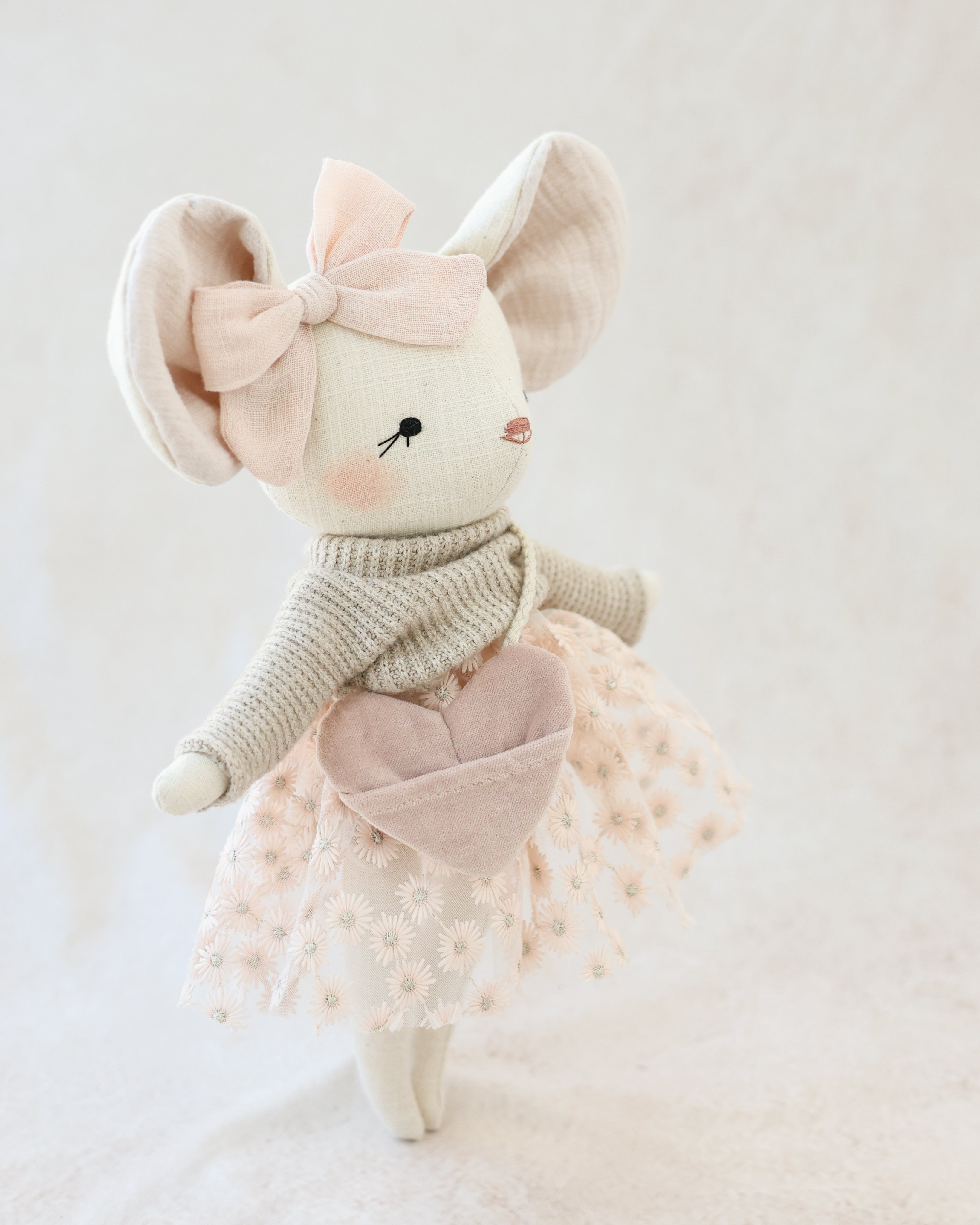 Laure · Mouse Doll · Pink Floral Embroidered Skirt