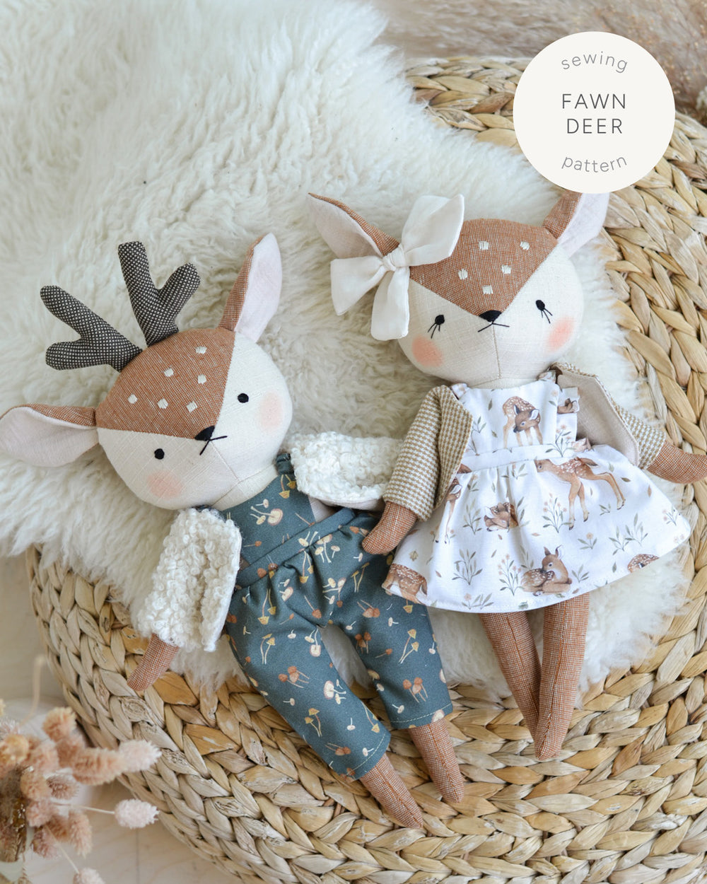 Fawn Plush Sewing Pattern - Easy DIY - Mes Petites Lunes