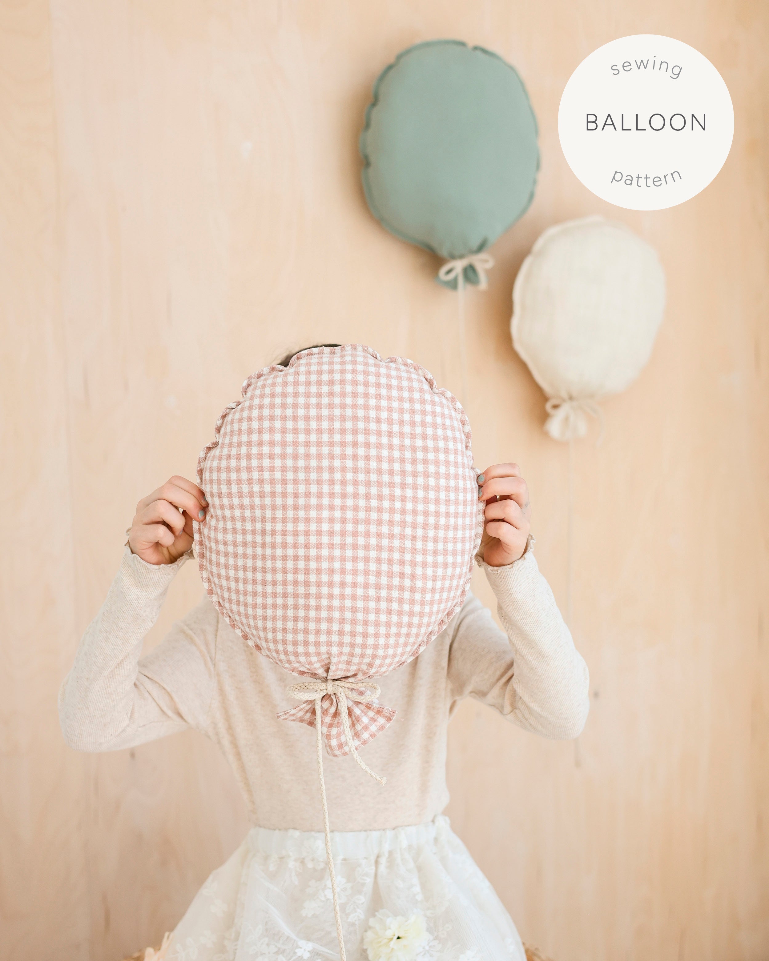 Fabric balloon Sewing Pattern – Heart & Oval Balloons (Decor & Doll Size)